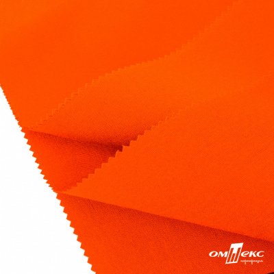 Ткань смесовая для спецодежды "Униформ" 17-1350, 200 гр/м2, шир.150 см, цвет люм.оранжевый - купить в Уссурийске. Цена 138.73 руб.