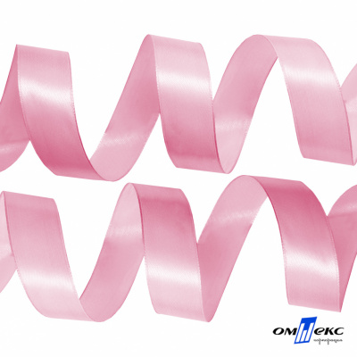 050-нежно-розовый Лента атласная упаковочная (В) 85+/-5гр/м2, шир.25 мм (1/2), 25+/-1 м - купить в Уссурийске. Цена: 53.96 руб.