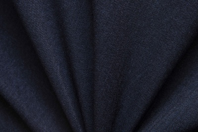 Ткань костюмная 25388 2009, 207 гр/м2, шир.150см, цвет т.синий - купить в Уссурийске. Цена 353.07 руб.