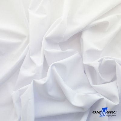 Ткань сорочечная Илер 100%полиэстр, 120 г/м2 ш.150 см, цв.белый - купить в Уссурийске. Цена 290.24 руб.